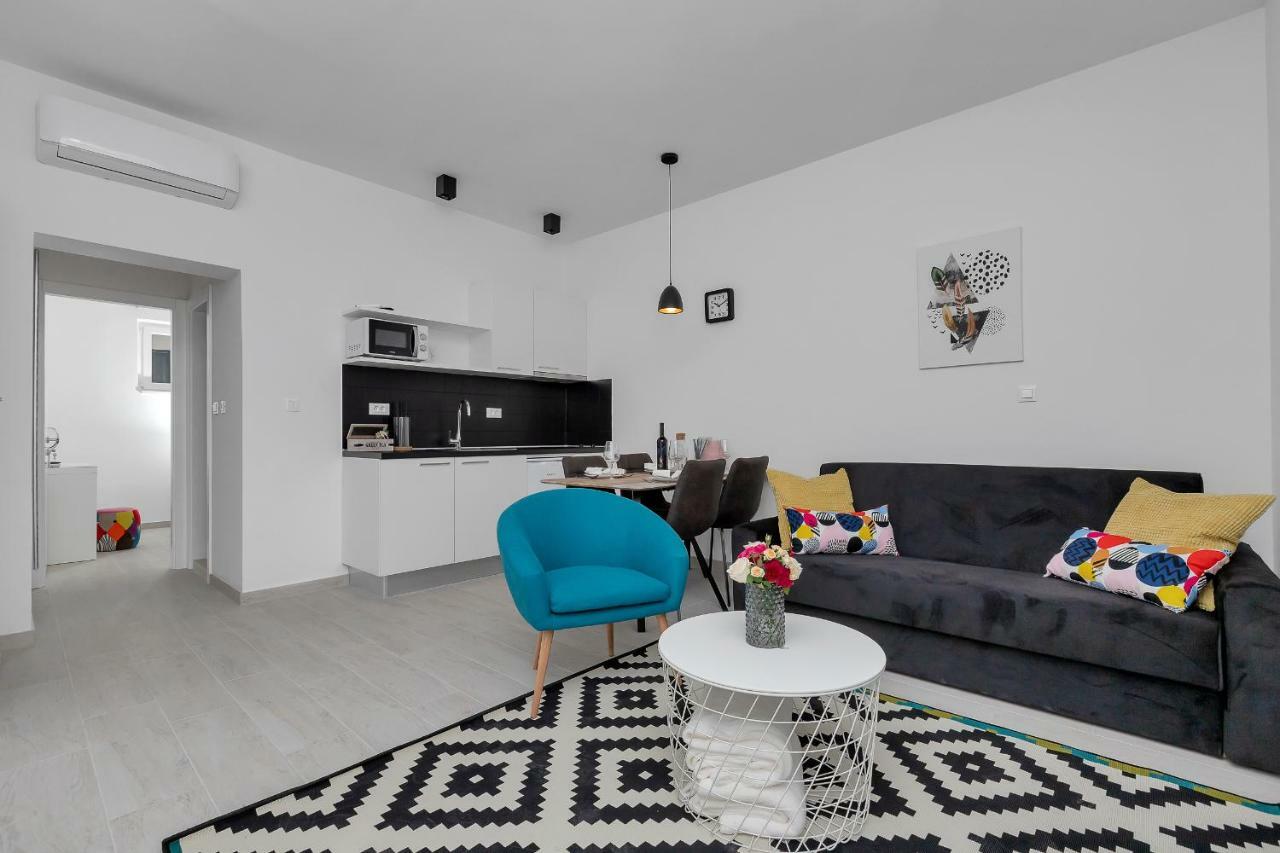 Apartments Morpheus Makarska Eksteriør bilde