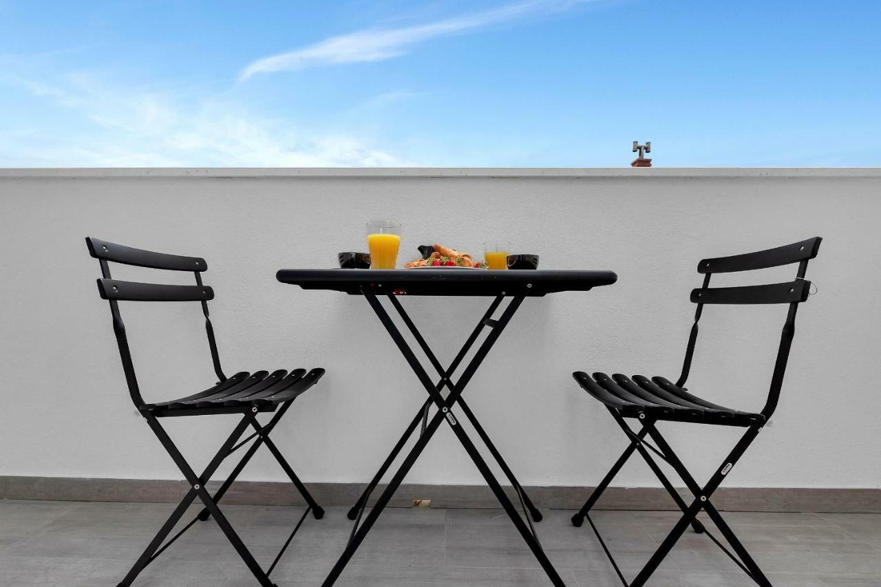 Apartments Morpheus Makarska Eksteriør bilde