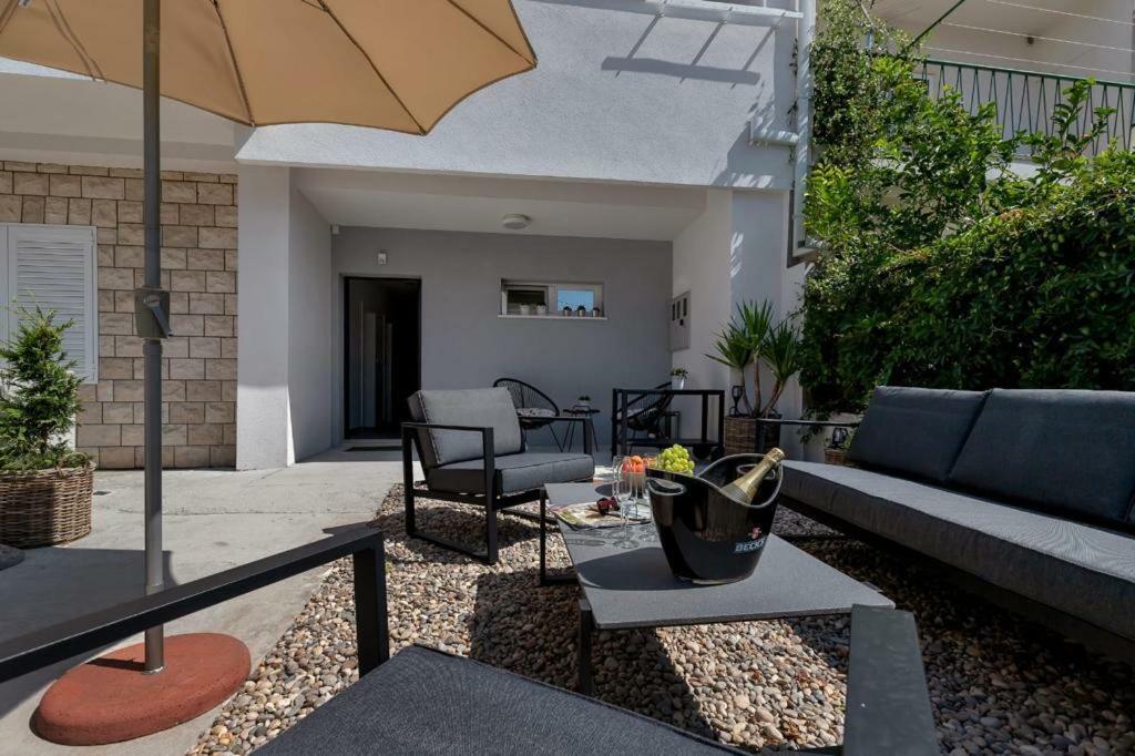 Apartments Morpheus Makarska Eksteriør bilde